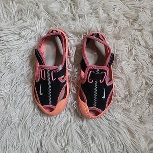 Nike Sunray Protected Sandals Neoprene Water Shoes Kids Girls Pink Black Size 7